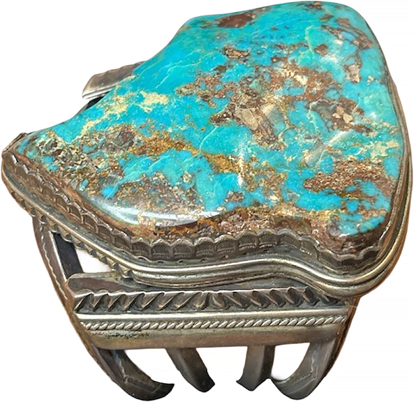 Turquoise and sterling silver slider cuff by Navajo silversmith Mark Chee (1914-1981) with intricate silver work and a large (3