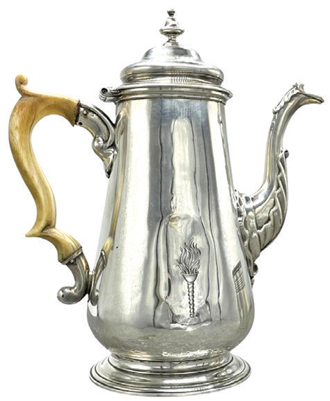 George II silver baluster coffeepot, inscribed “Retrieved from / The President’s Palace / Aug 24th 1814 / 2nd Lieut / Lewis Agassiz / RM,” with a crest of a flaming torch, made by Elizabeth Godfrey, London, 1742, 22 cm high, approximately 21 oz., together with a Victorian small silver tankard with same family crest of a flaming torch by John and Henry Lias, 8 cm high, approximately 4 oz., sold for £21,328 ($27,612 U.S.) at John Rolfe Auctions in Tetbury, Gloucestershire, U.K.