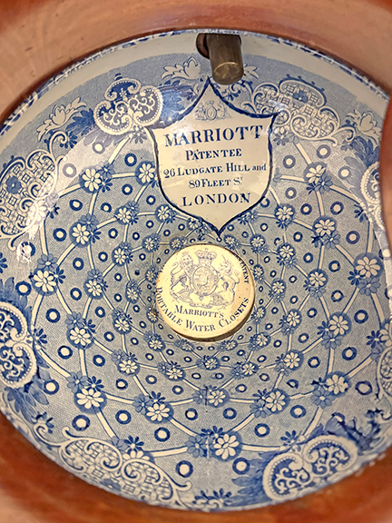 This English commode dates from the second half of the 19th century. The commode comes with a blue-and-white porcelain bowl marked “Marriott’s Portable Water Closets” and a grain-painted bucket (not shown). It was $1000 from Timothy Zalenski of Peterborough, New York.
