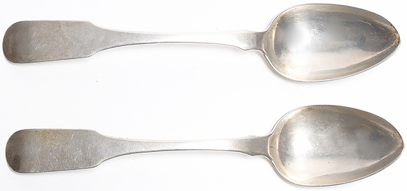 Pair of fiddle-back serving spoons with the maker’s mark of Peter Bentzon (c. 1783-c. 1850), 8½
