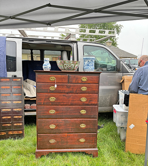 John Hunt Marshall of Westhampton, Massachusetts, offered this 19th-century tall chest and early delft.